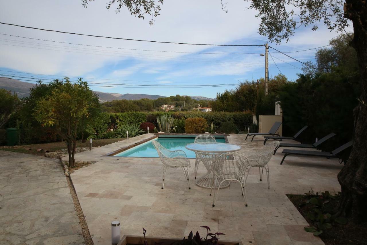 Superbe De Charme Avec Piscine Chauffee *