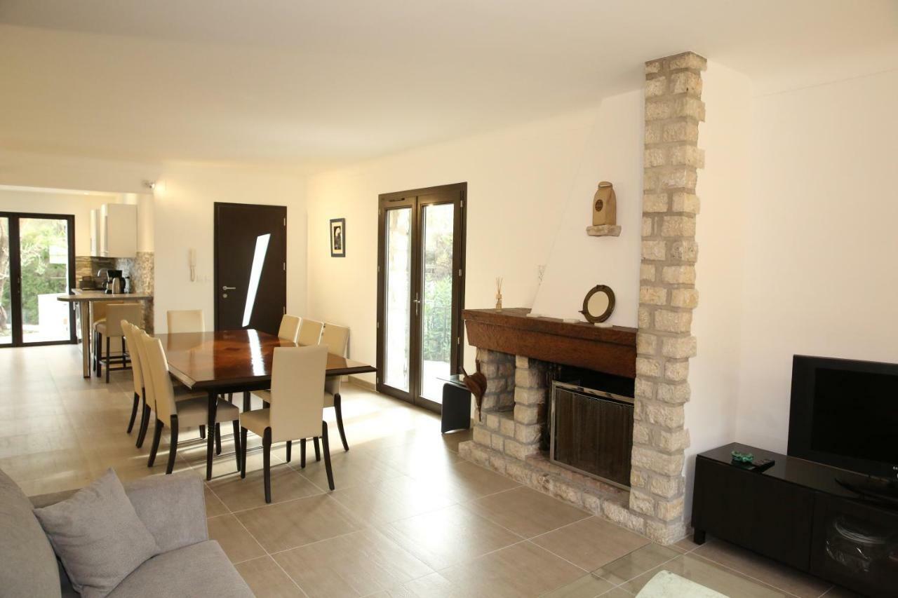 Ferienhaus Superbe De Charme Avec Piscine Chauffee